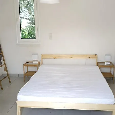 Сasa de vacaciones 6 Bedrooms House With Sea View Furnished Garden And Wifi At Kakovatos